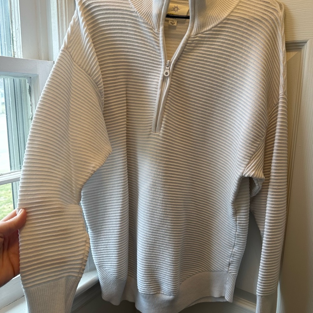 OFFLINE by Aerie White Half-Zip Ribbed Sweatshirt